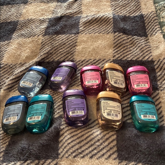 10- 1 Oz Bath & Body Works Disney Hand Soap Sanitizers - Picture 3 of 3